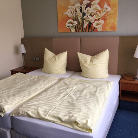 Motel Monteur Aschersleben Bagian luar foto