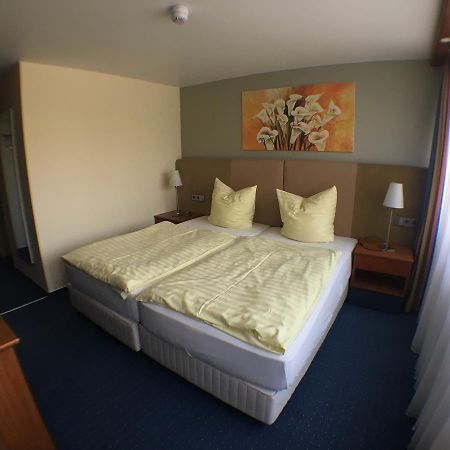 Motel Monteur Aschersleben Bagian luar foto