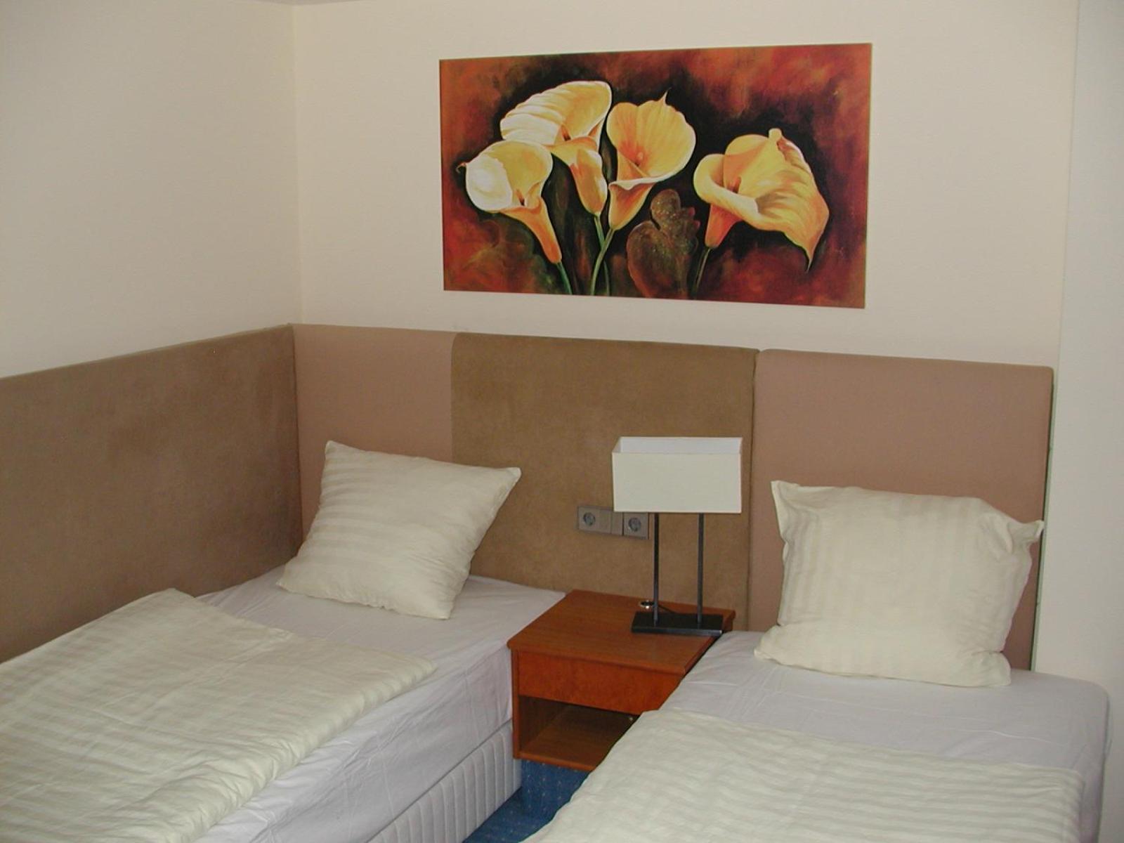 Motel Monteur Aschersleben Bagian luar foto